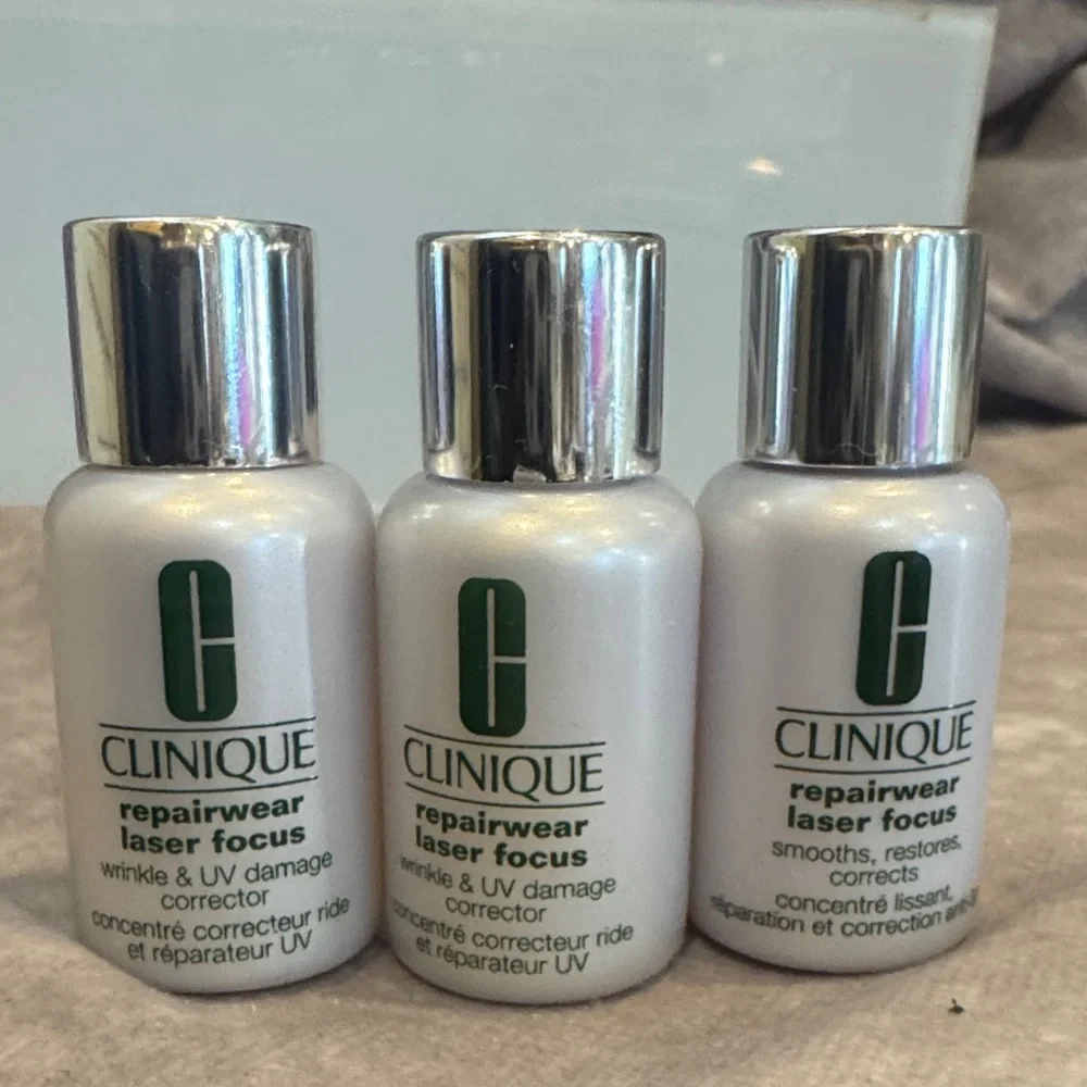 Clinique Repairwear Laser  Serum - LOT .5fl oz 15ml‎